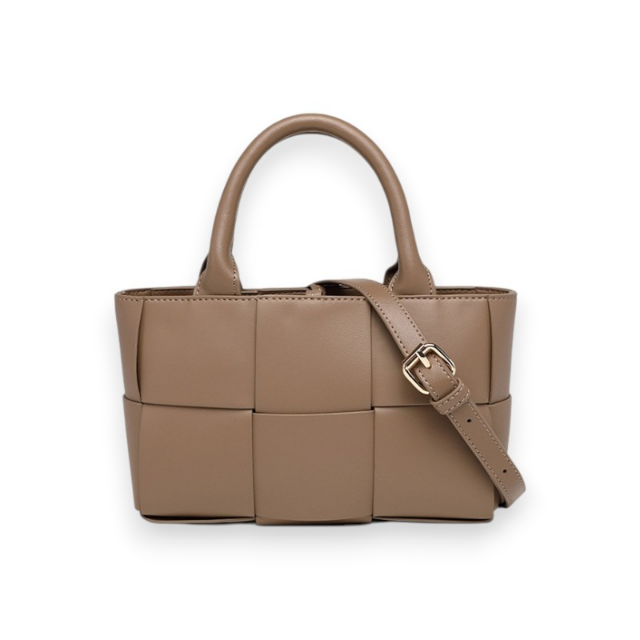 6 Cube Woven Trapeze Bag in Taupe | Last True Angel