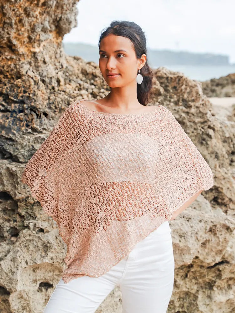 Knitted Popcorn Poncho - Neutral