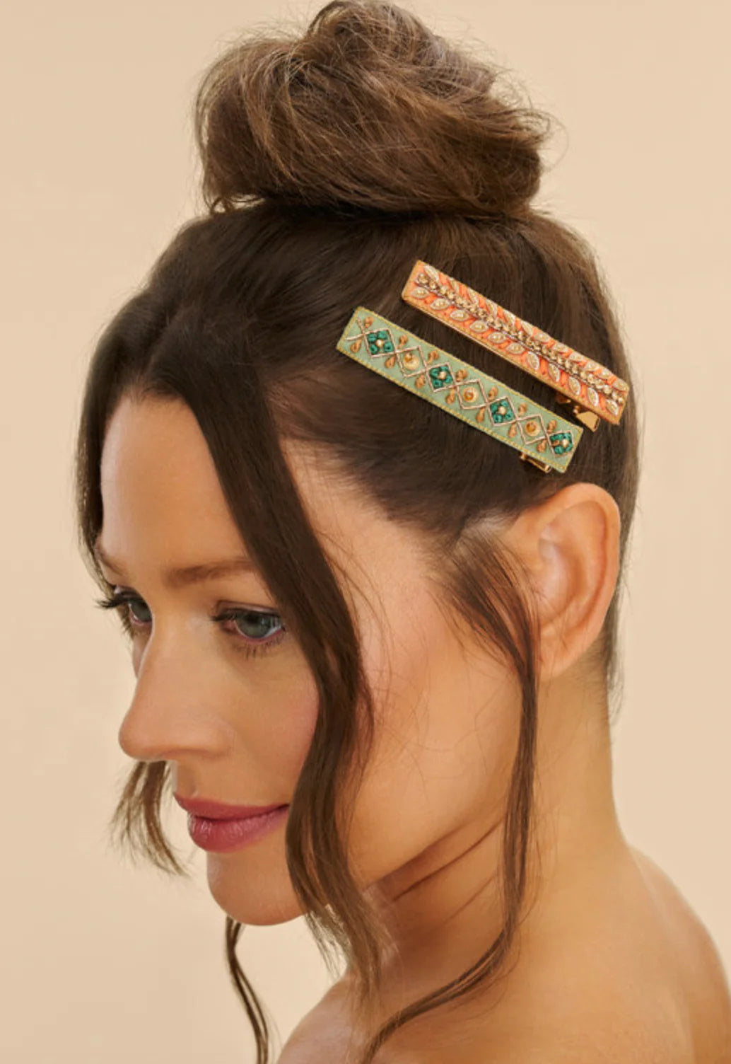 Hair Clips (Set of 2) Jewelled Ribbon & Strike