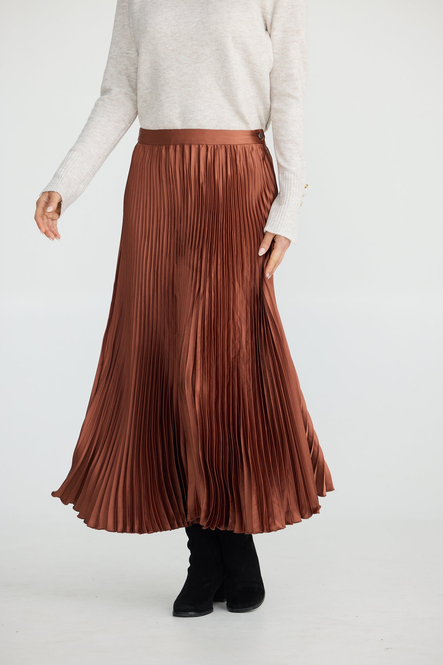 Chestnut Identify Pleated Skirt | Brave & True