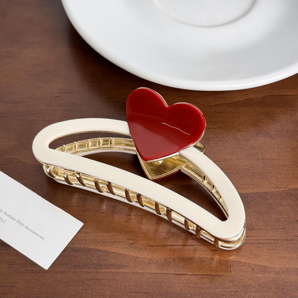 Rounded Edge Cream Hair Claw with Red Heart