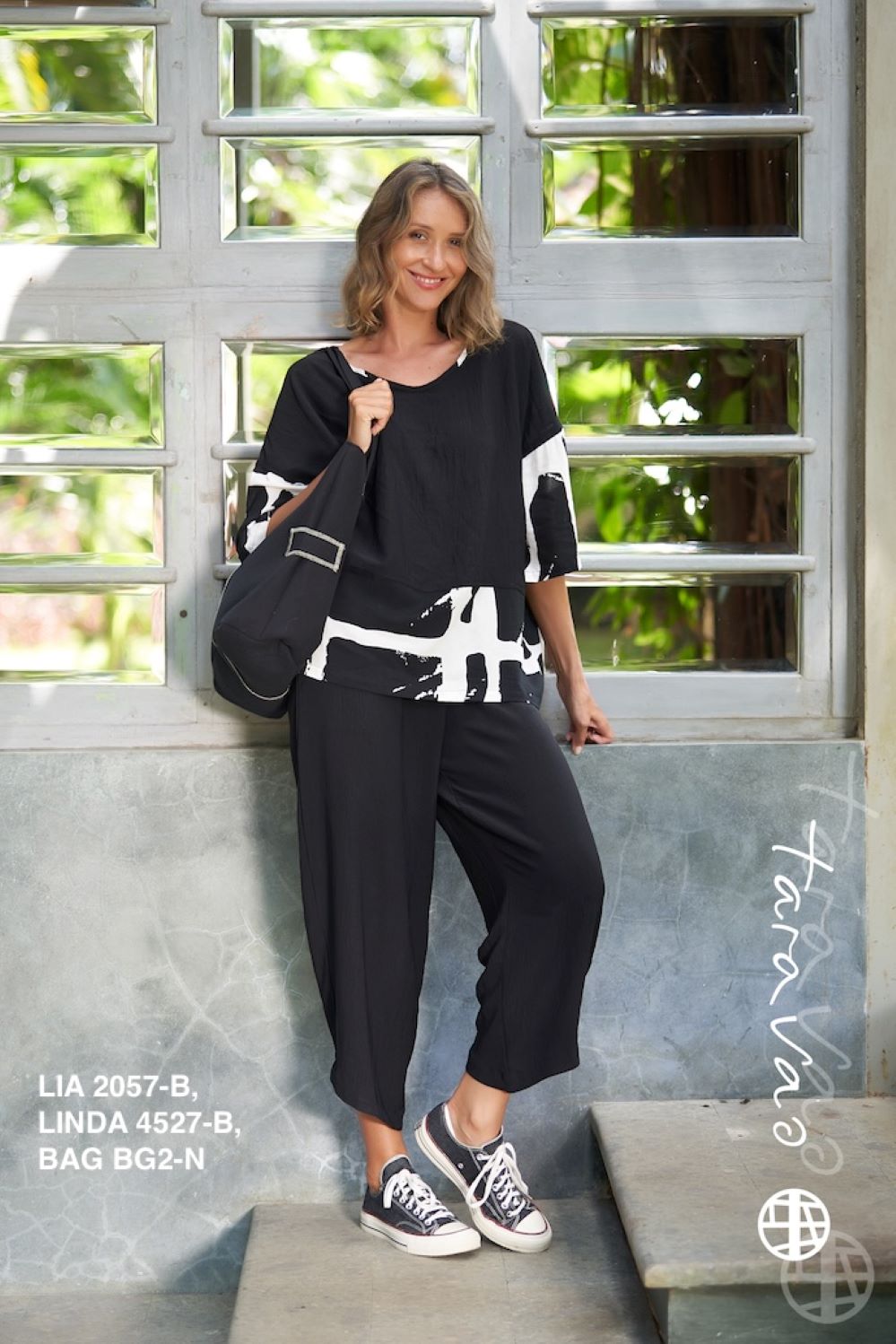 Black & White Print Oversized Top - Lia from Tara Vao