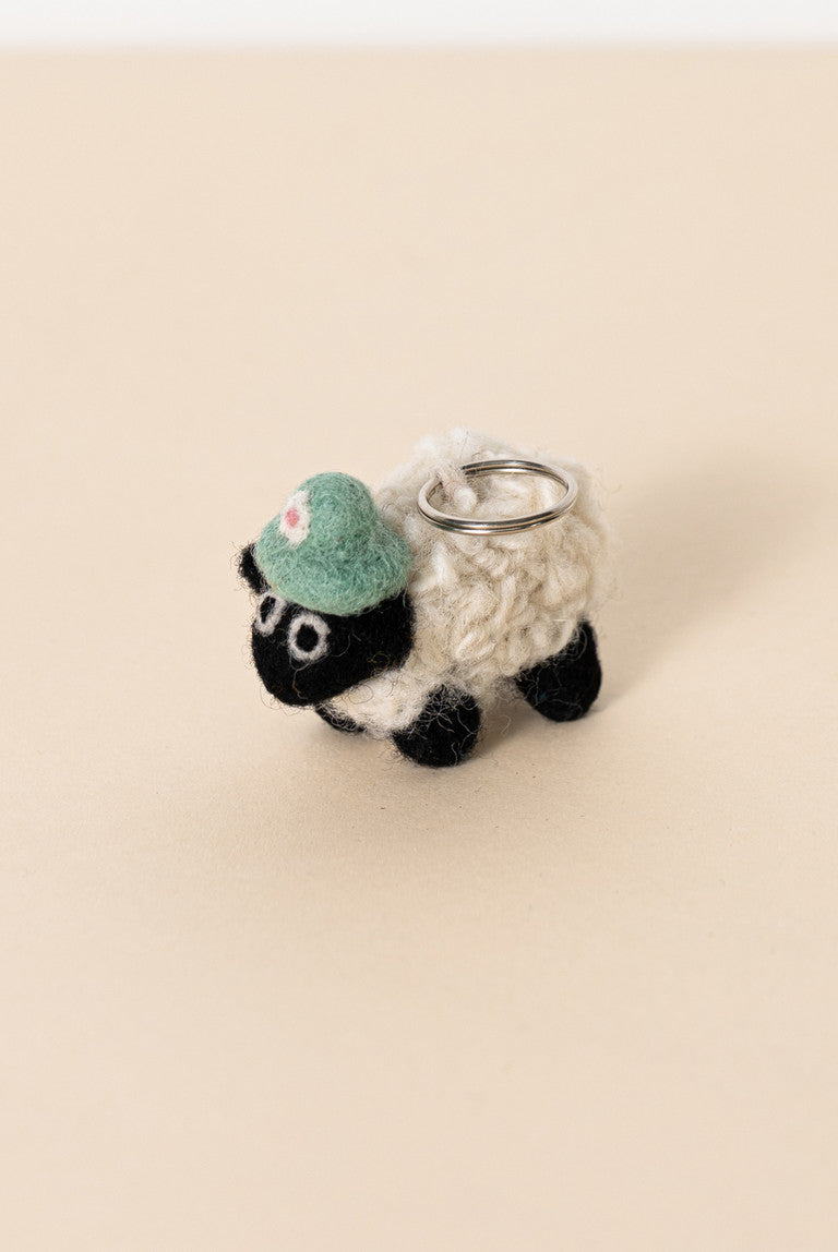 Sheep Bamboo Socks & Keyring Giftbox