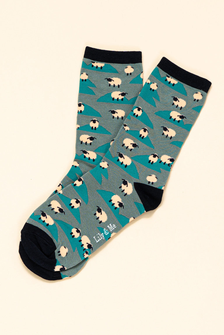 Sheep Bamboo Socks & Keyring Giftbox