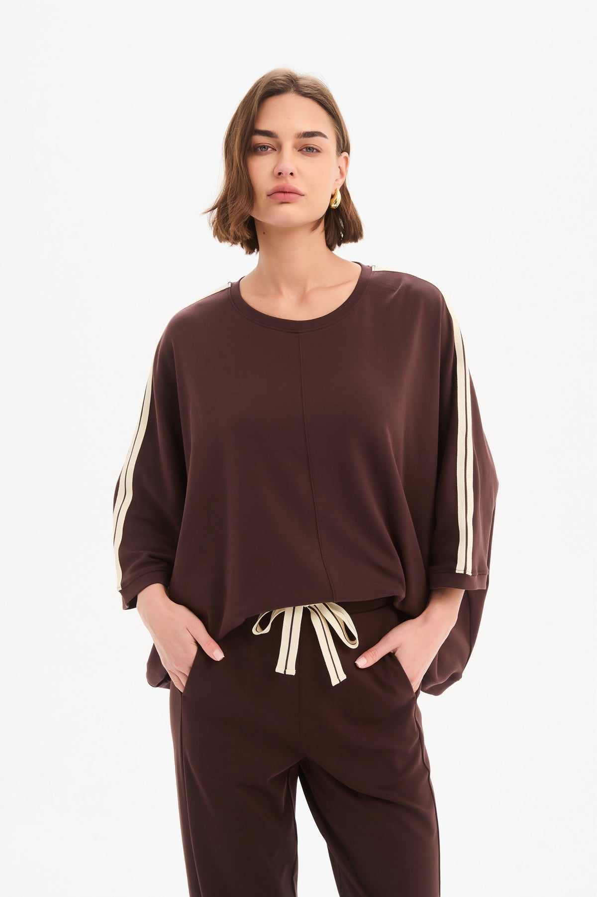 Tirelli Oversized Boxy Stripe Sleeve Top – Chocolate | 26A3803