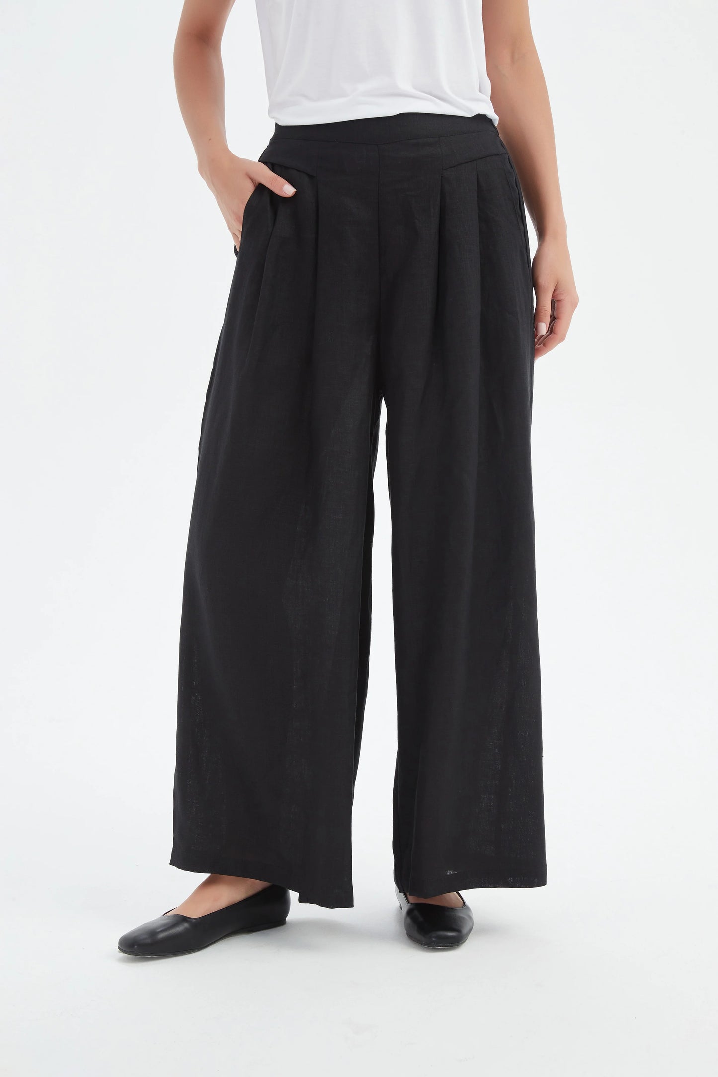Black Pleat Front Palazzo Trousers | Tirelli