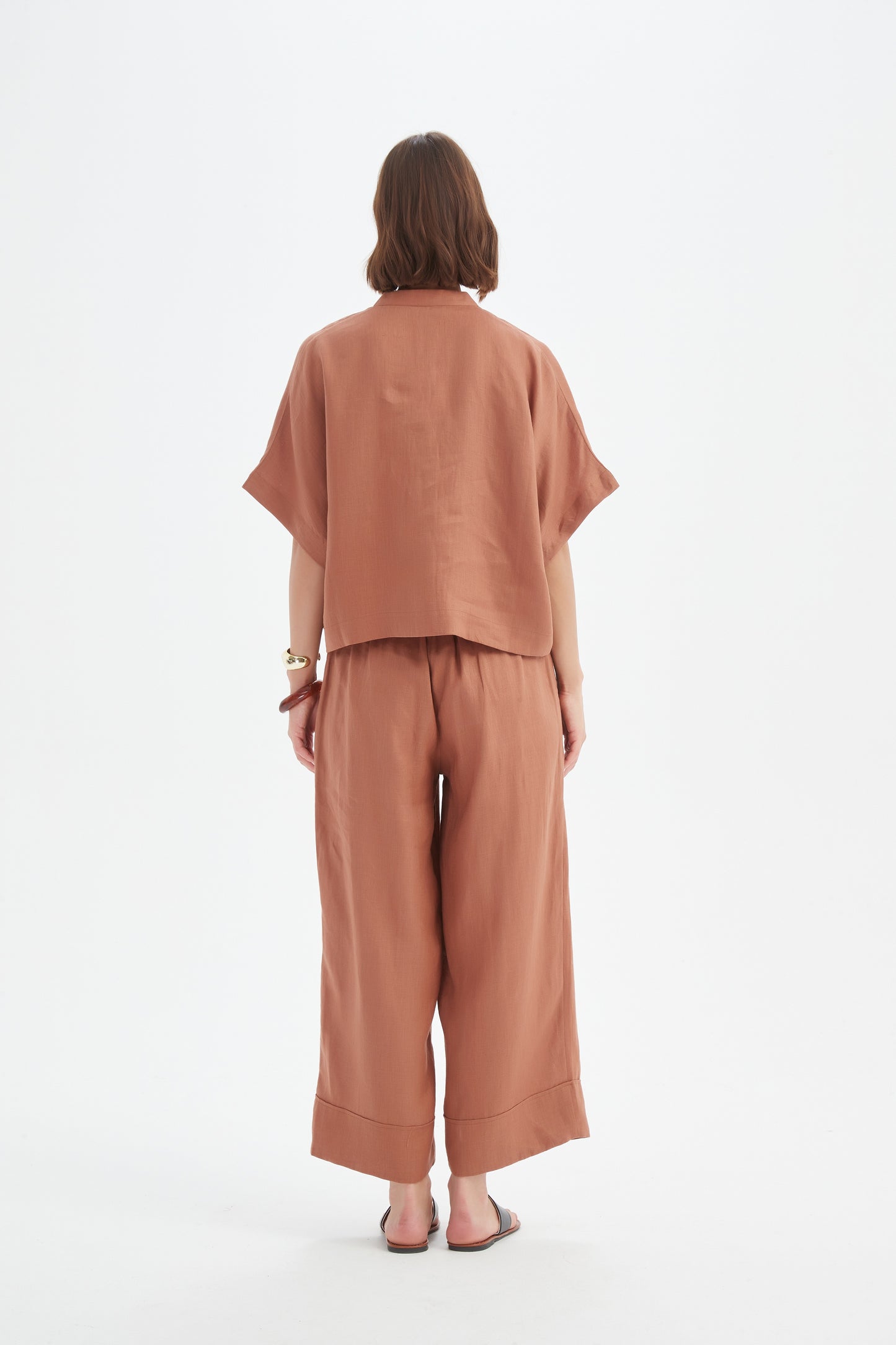 Cedar Boxy Button Through Linen Shirt | Tirelli