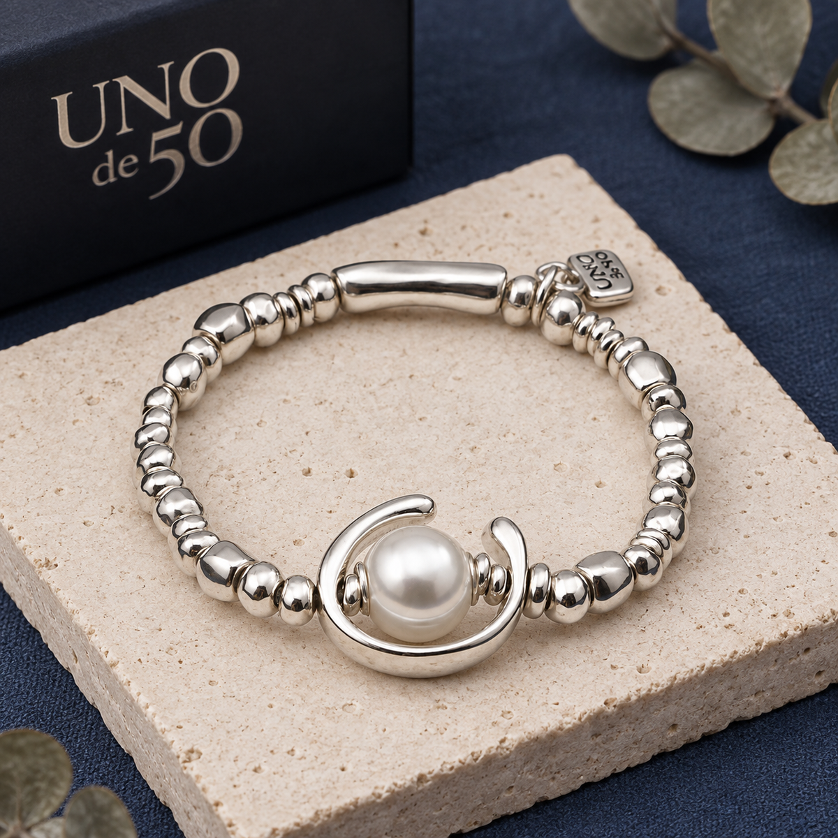 UNOde50 Bracelet with White Pearl – PUL1358