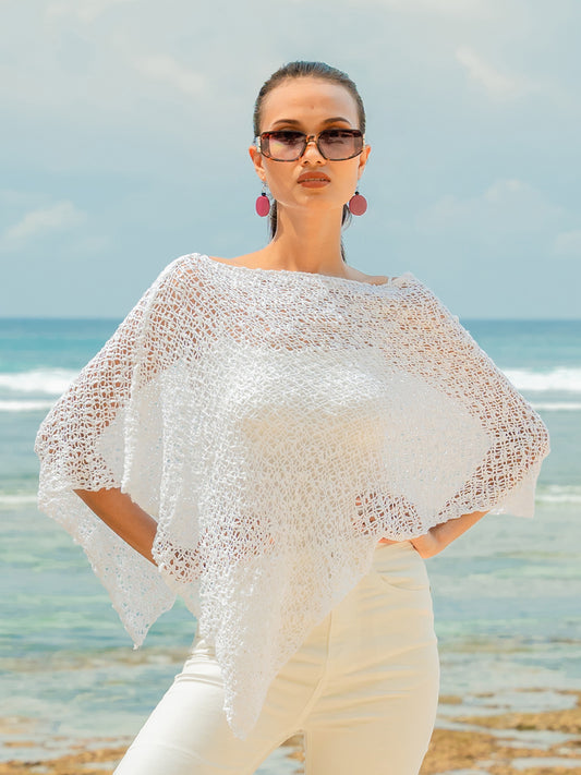 Knitted Popcorn Poncho - White