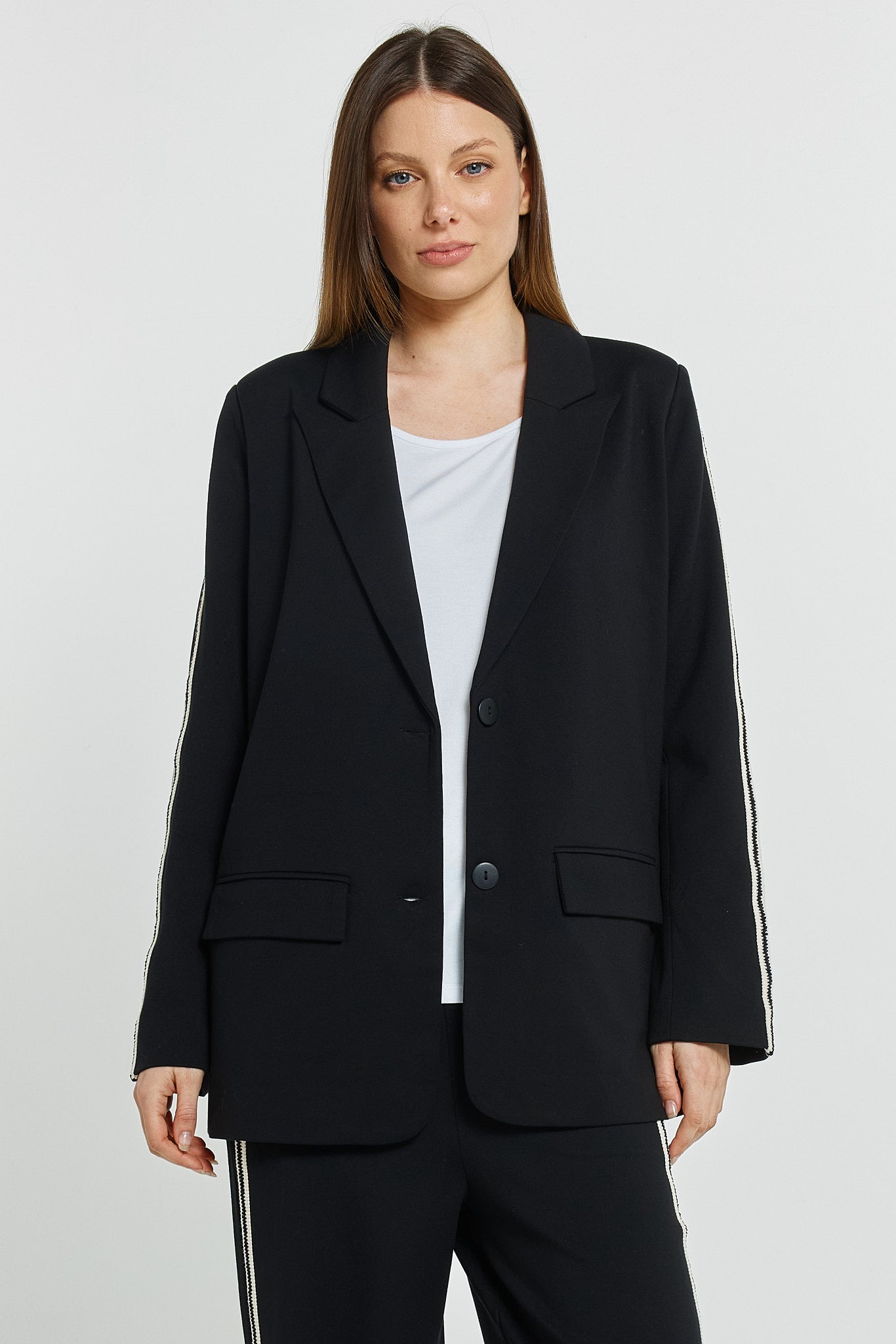 Black Bronwyn Blazer with Cream Trim | Betty Basics