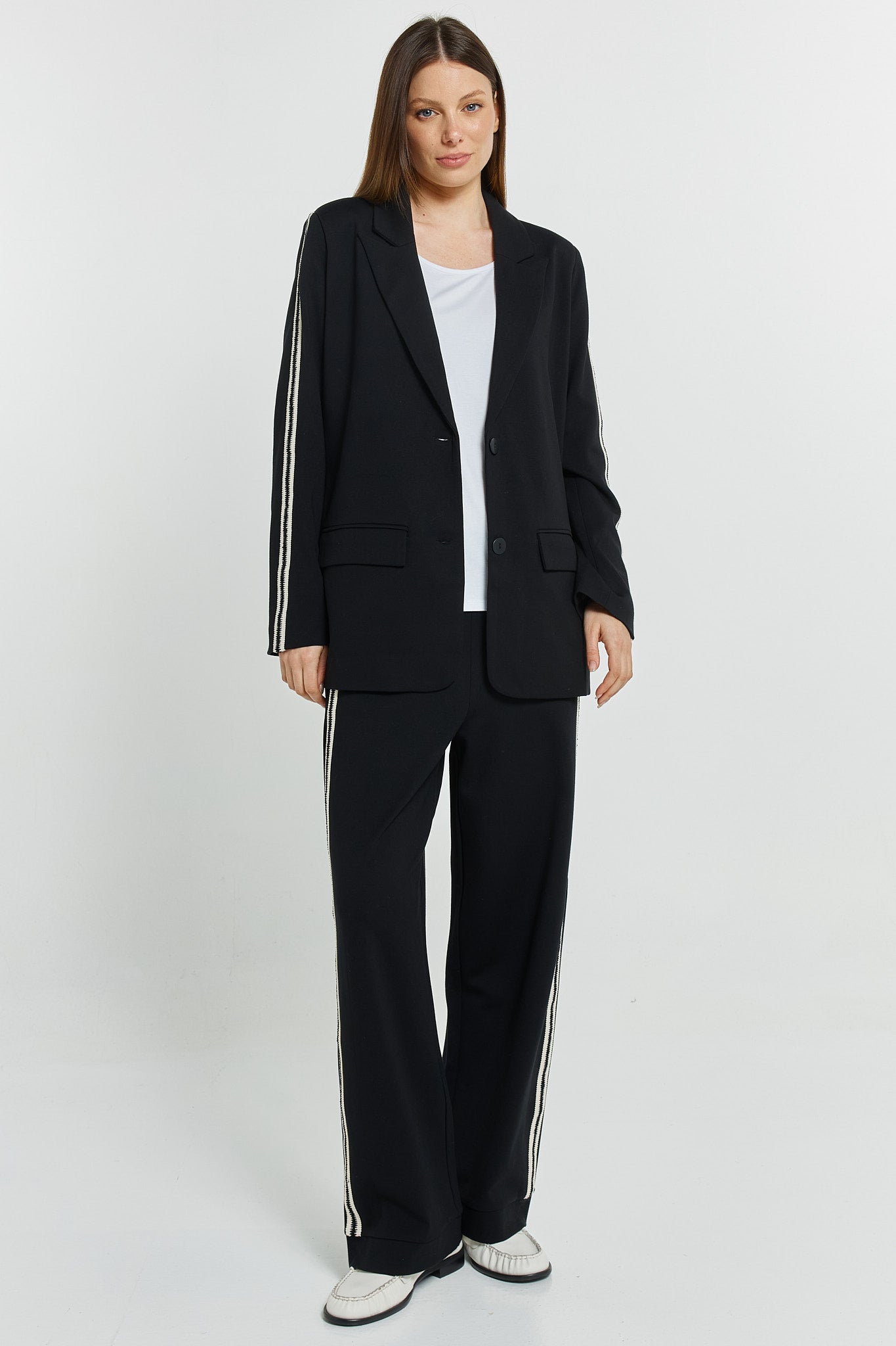Black Bien Joggers with Cream Trim | Betty Basics