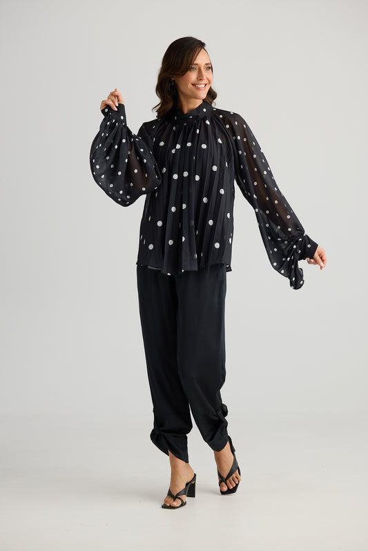 Black & White Spot Dorothy Blouse | Brave & True BT25323