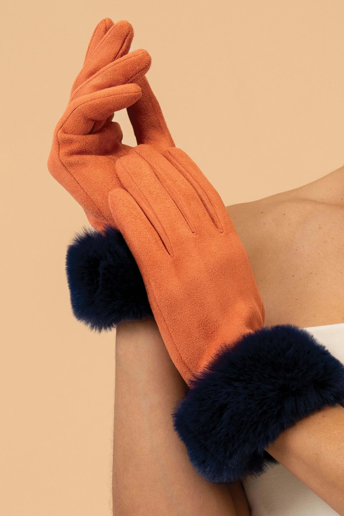 Tangerine/Navy Suede Fur Bettina Gloves | Powder