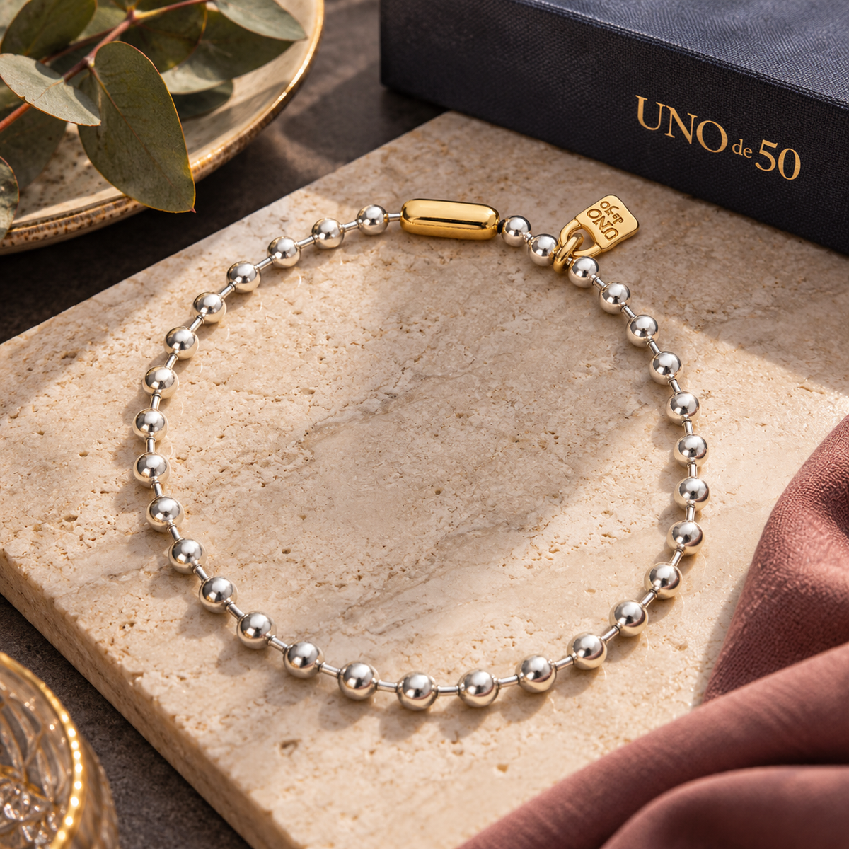 UNOde50 Copito Bead Necklace – Silver & Gold | COL1390