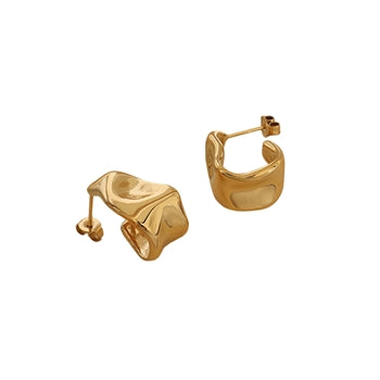 Chunky Molten Curve Earrings in 18K Gold Plate | White Leaf