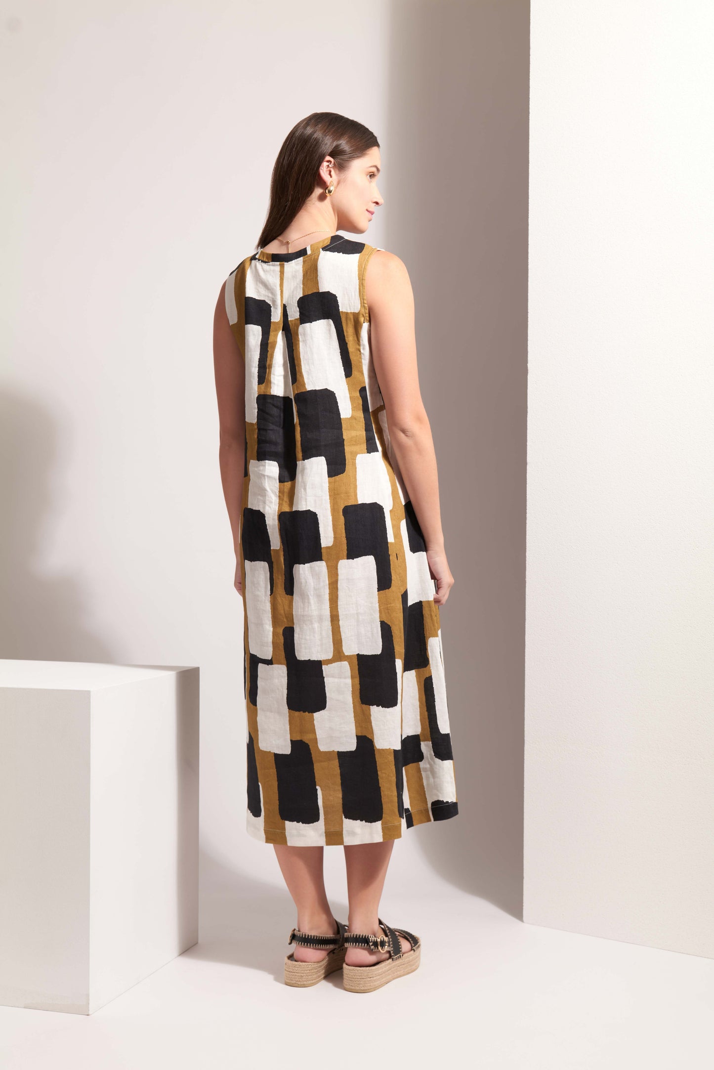 Generosity Dress in Art Box Print | Foil FO8229