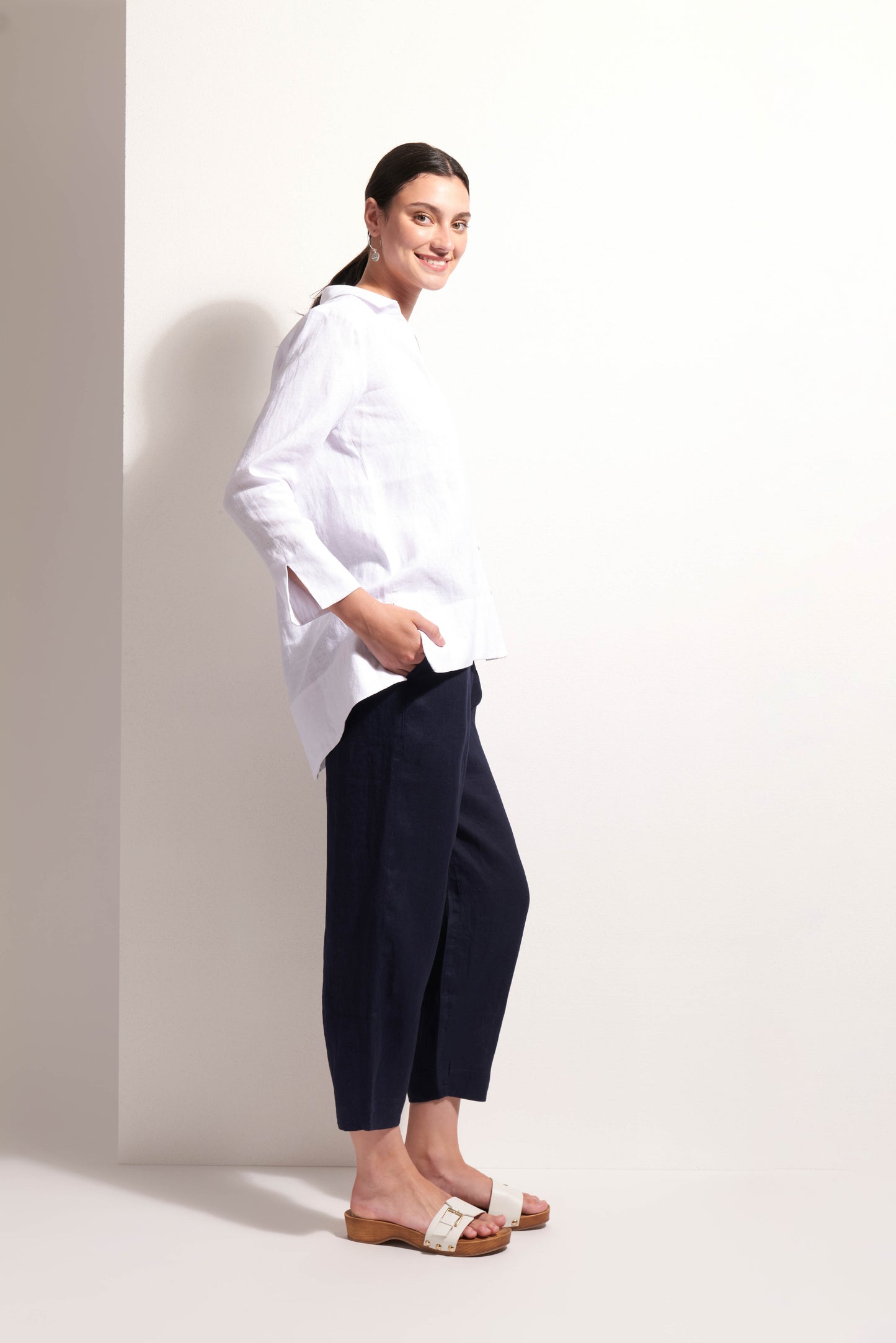 Artists Choice White Linen Shirt | Foil FO8297