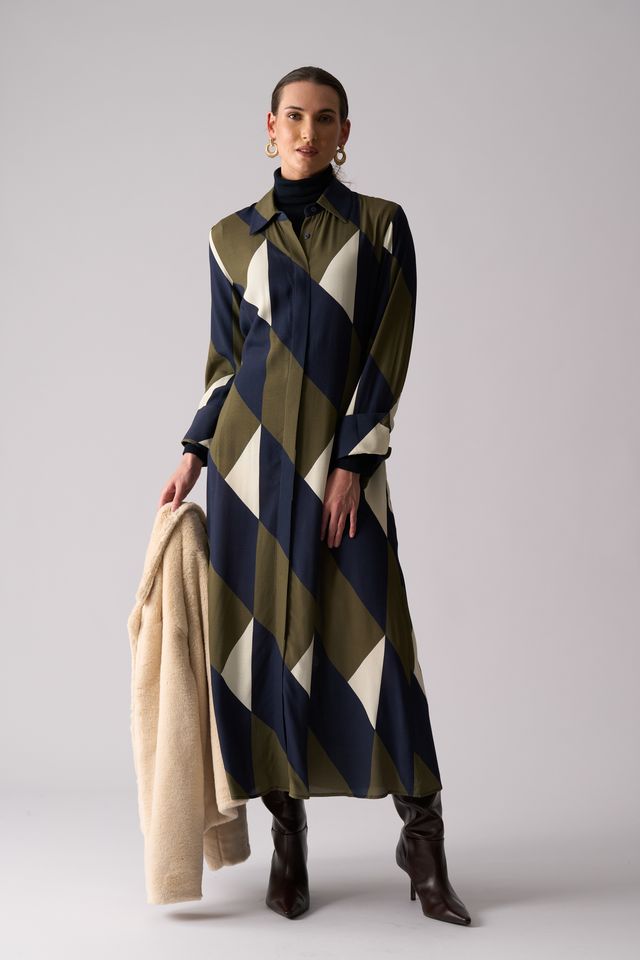 Maximum Impact Dress in Mod Geo - FO8501 | Foil