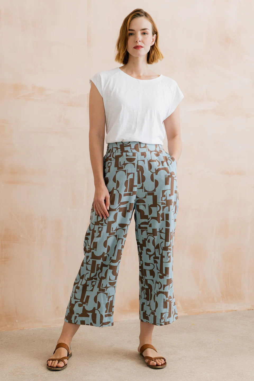 Greta Highline Print Cropped Trousers Mocha | LM26082