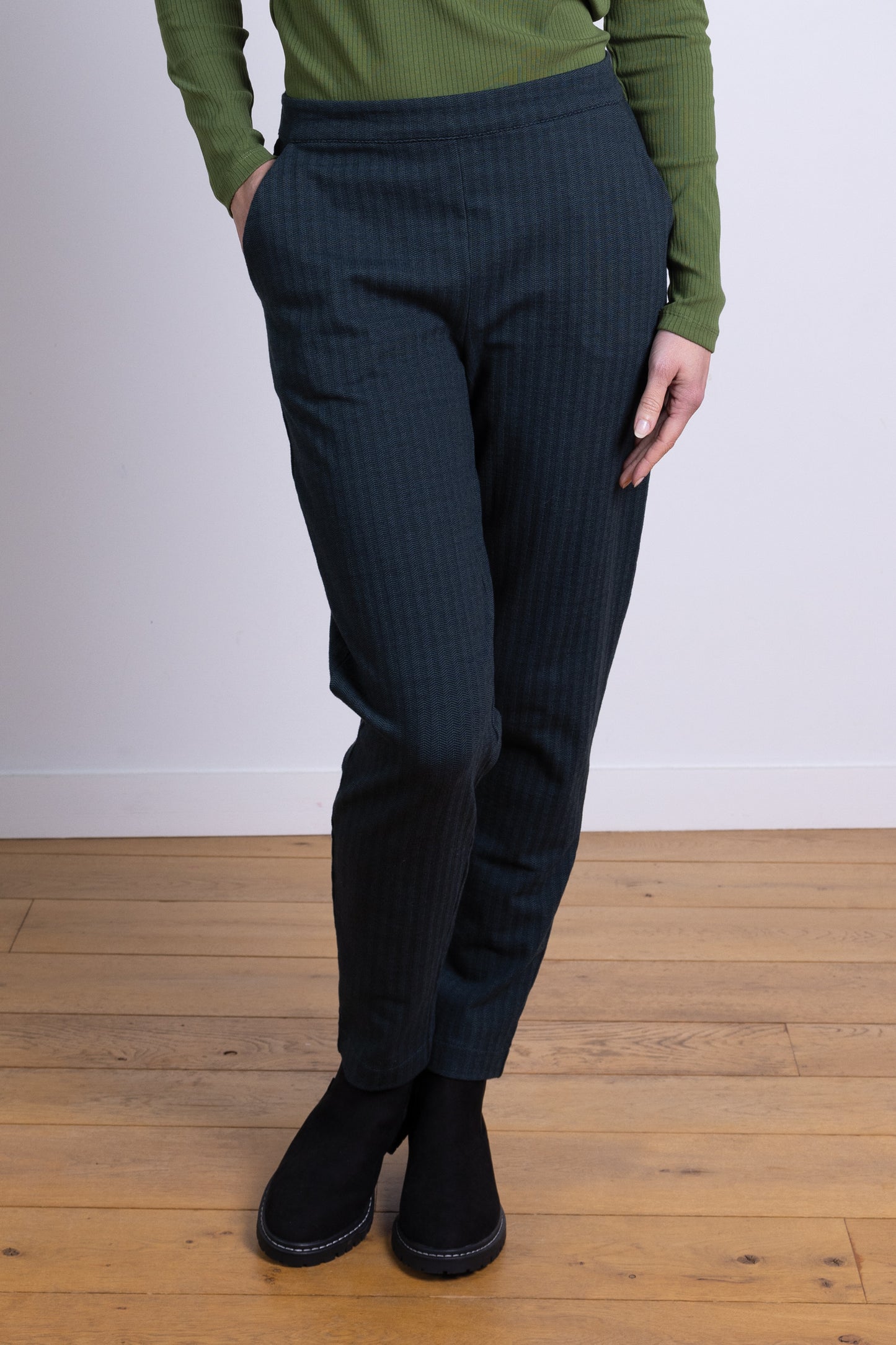 Organic Cotton Slim Leg Trousers - Midnight | Nomads