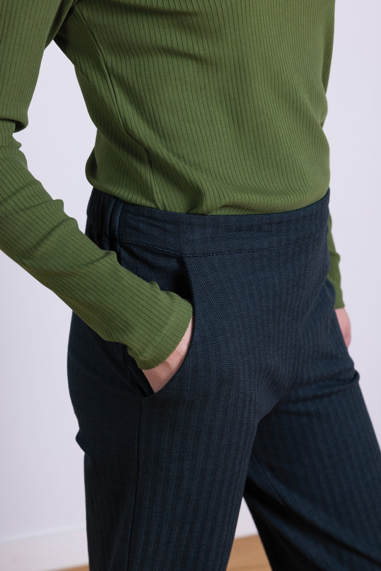 Organic Cotton Slim Leg Trousers - Midnight | Nomads