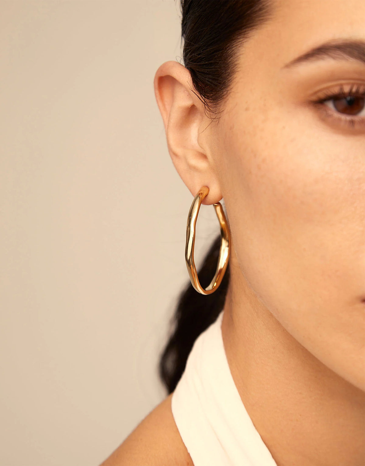 UNOde50 Open Hoop Earrings – Gold | PEN0419