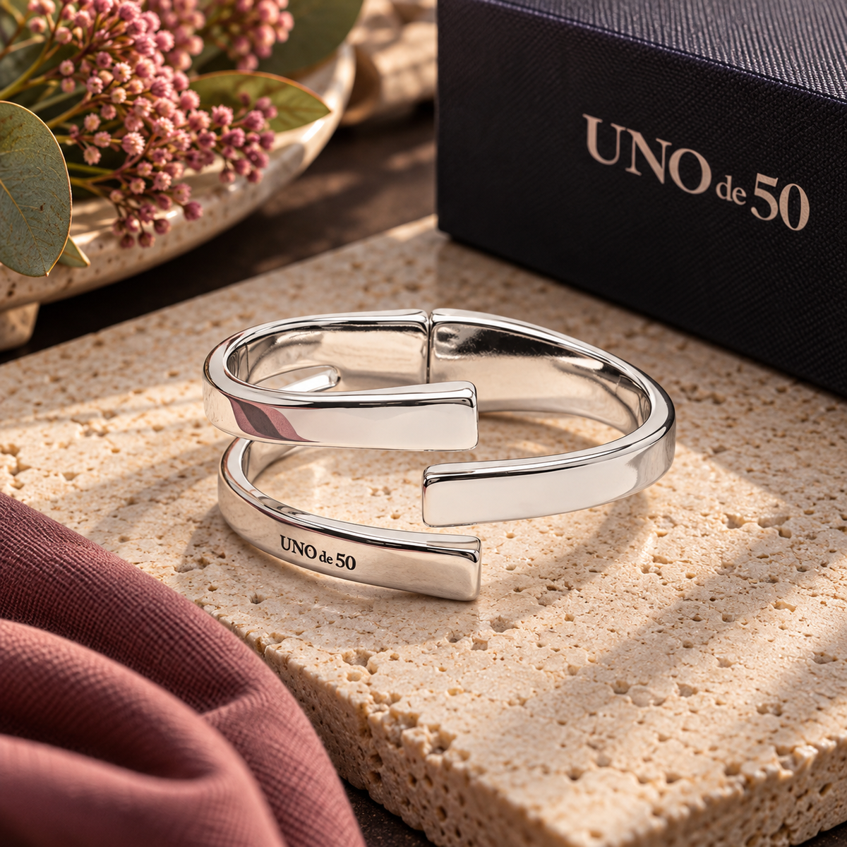 UNOde50 Ser Original Bangle Bracelet – Silver | PUL2507
