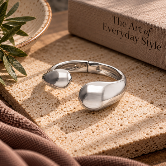 UNOde50 Corium Bangle Bracelet – Silver | PUL2647