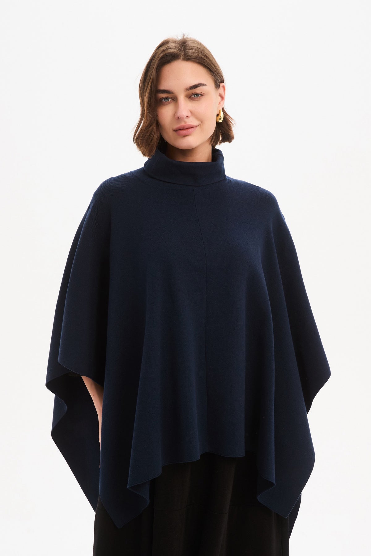 Tirelli Crossover Knit Cape – Navy | 26K3819