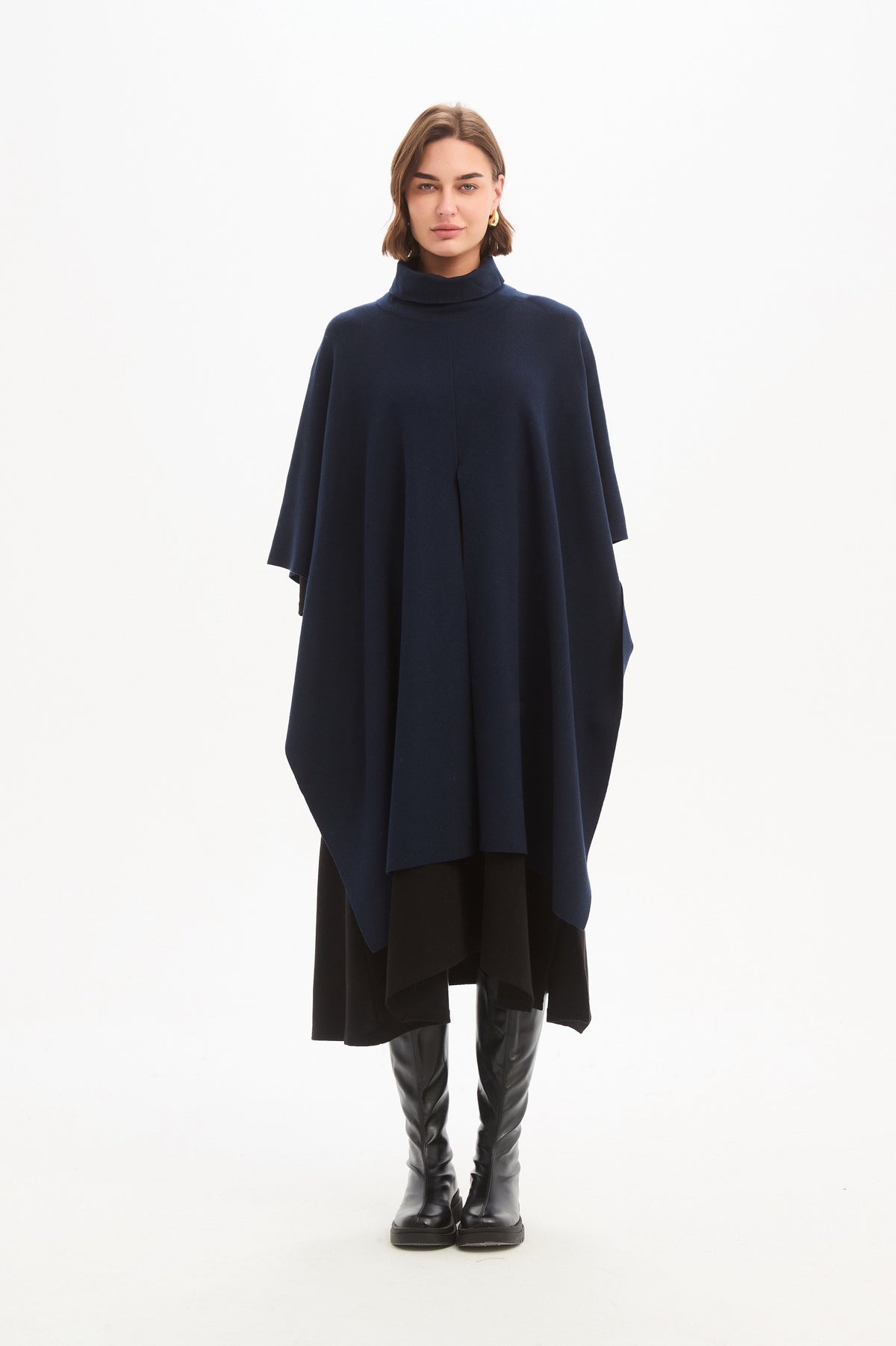 Tirelli Crossover Knit Cape – Navy | 26K3819