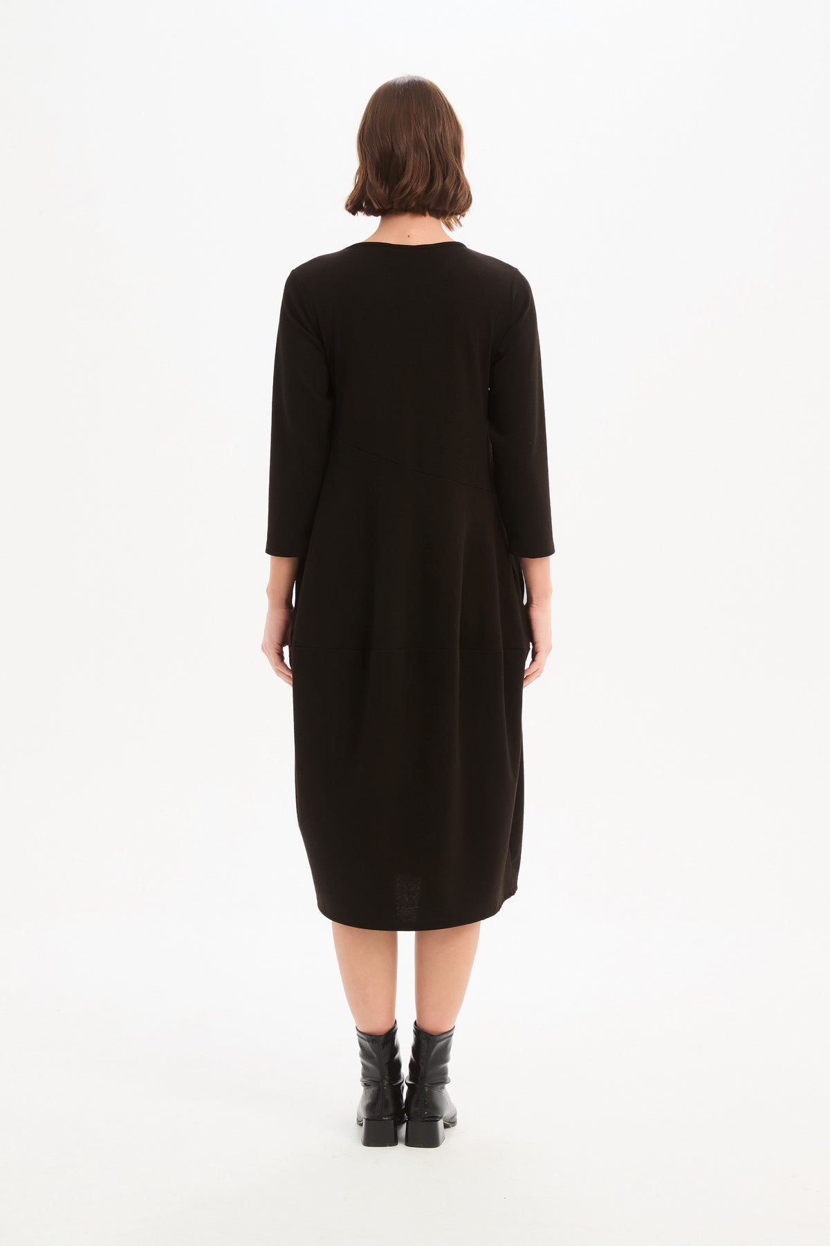 Tirelli Diagonal Seam Midi Dress – Chocolate | 26D3826